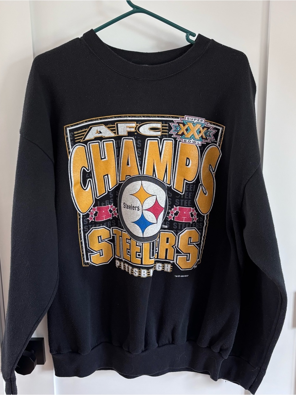 Vintage - Throwback Black Steelers AFC Champs Graphic Sweatshirt